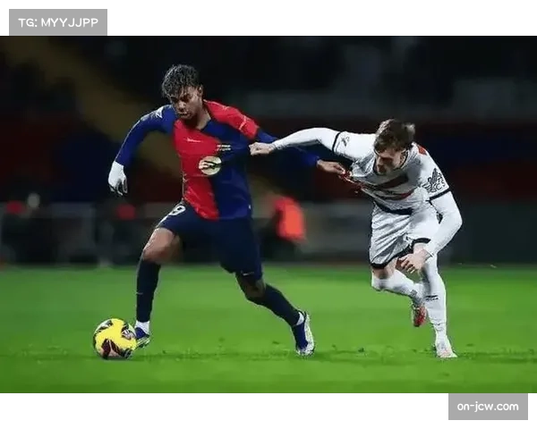 天气因素或成变数，里昂客场挑战布雷斯特，湿滑场地可能限制其地面传控打法